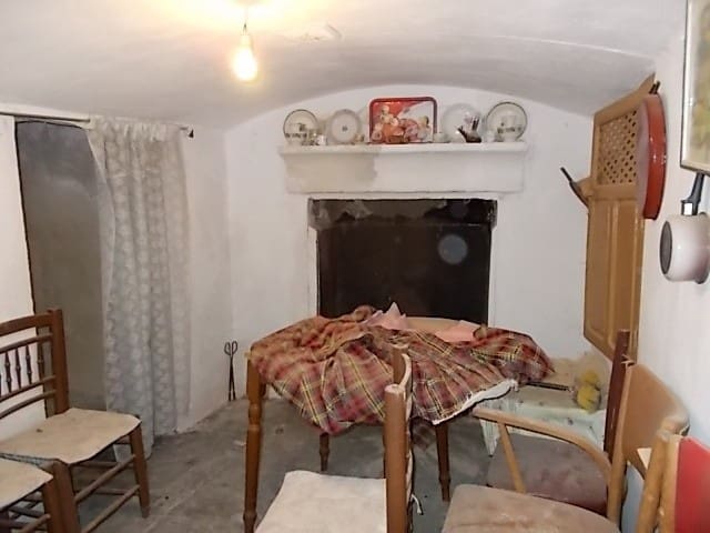 3 soverom Hus til salgs i Caniles - € 56 000 (Ref: 7240465)