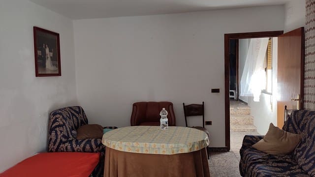 3 soveværelse Byhus til salg i Caniles - € 48.000 (Ref: 7240466)