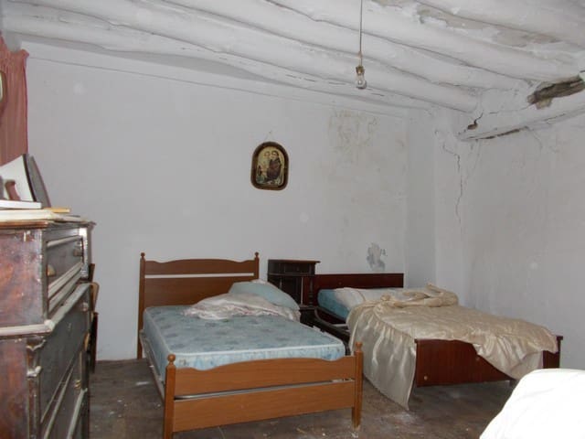 6 soveværelse Byhus til salg i Serón - € 75.000 (Ref: 7240507)