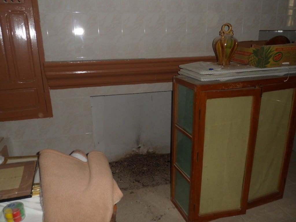 5 soveværelse Byhus til salg i Campo Camara - € 49.950 (Ref: 7240548)