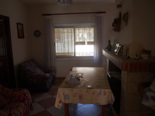 4 slaapkamer Villa te koop in Campo Camara, Cortes de Baza - € 54.950 (Ref: 7240551)