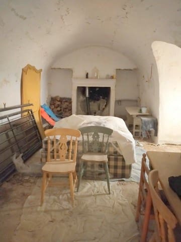 4 slaapkamer Grotwoning te koop in Benamaurel - € 29.950 (Ref: 7240577)