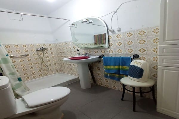 7 soveværelse Villa til salg i Quesada - € 56.000 (Ref: 8369476)