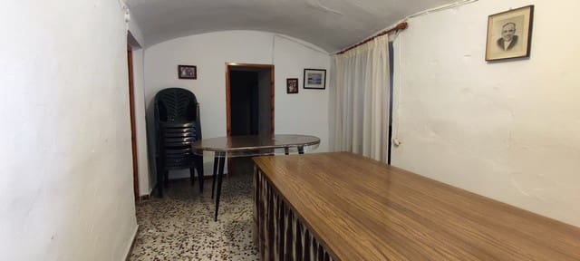 4 quarto Casa de Caverna para venda em Caniles - 56 000 € (Ref: 8369483)