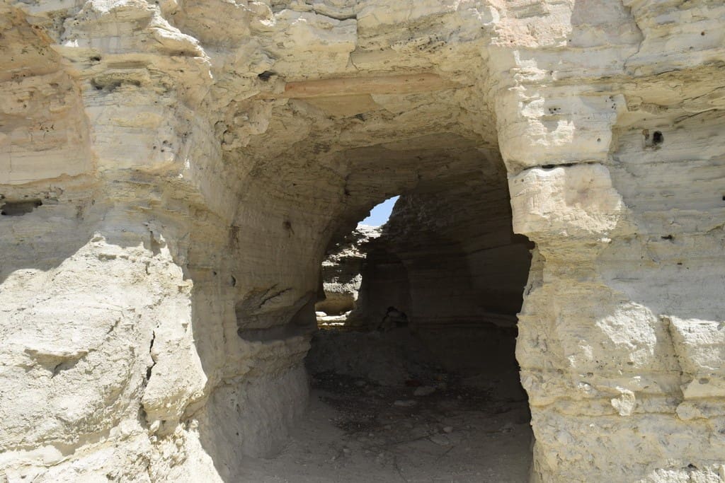 5 Zimmer Höhle zu verkaufen in Baza - 45.000 € (Ref: 8369504)