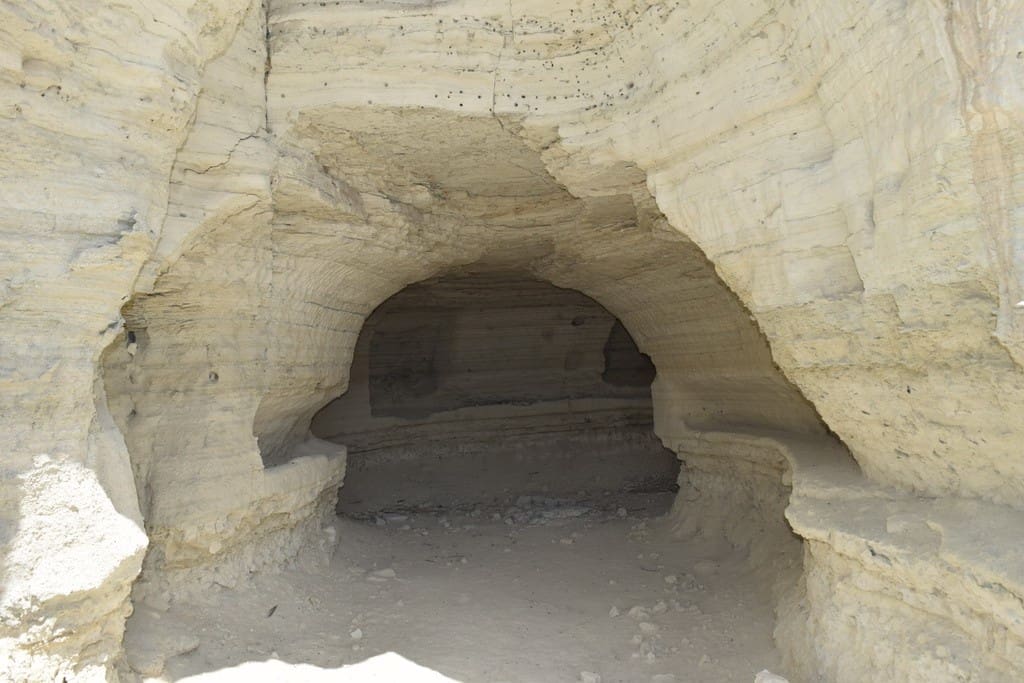 5 Zimmer Höhle zu verkaufen in Baza - 45.000 € (Ref: 8369504)