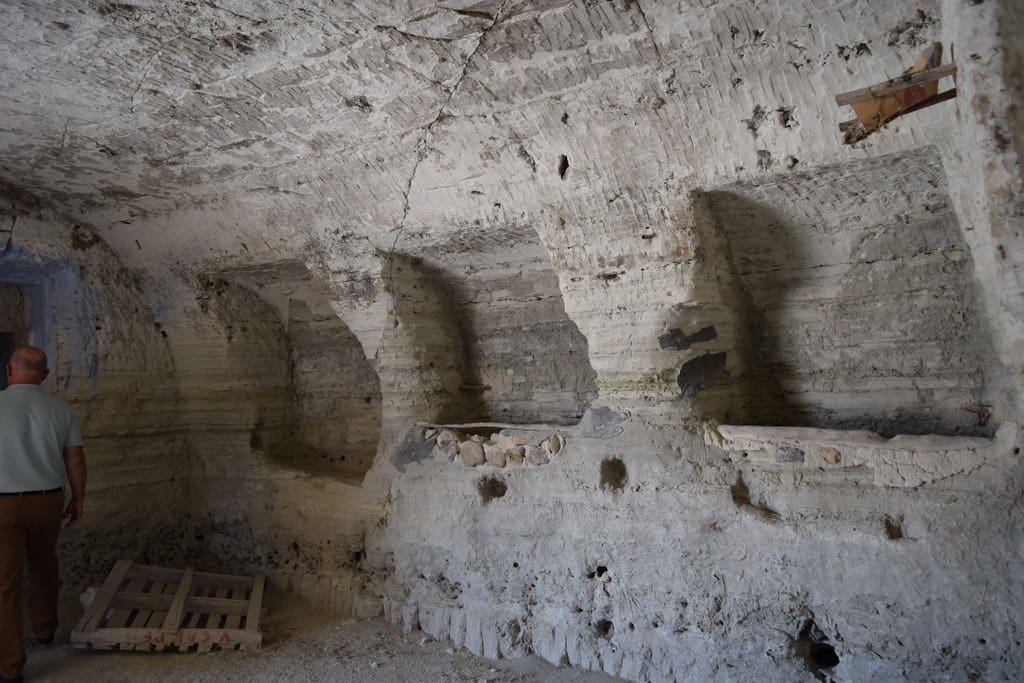 5 Zimmer Höhle zu verkaufen in Baza - 45.000 € (Ref: 8369504)