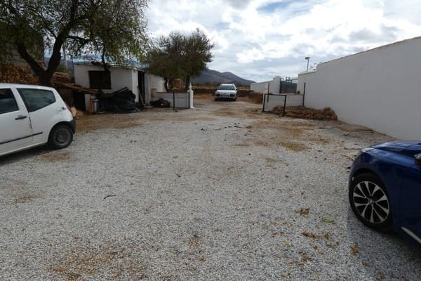 2 soveværelse Semi-Rækkehus til salg i Gor med swimmingpool - € 65.000 (Ref: 8369515)