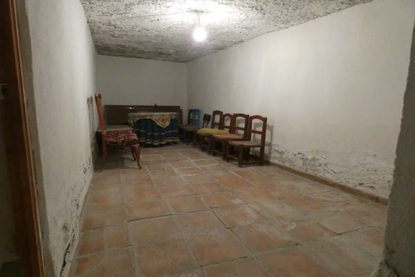 4 soverom Grottehus til salgs i Castillejar - € 28 000 (Ref: 8369523)