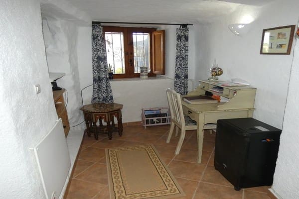 3 soverom Grottehus til salgs i Castillejar - € 89 950 (Ref: 8369534)