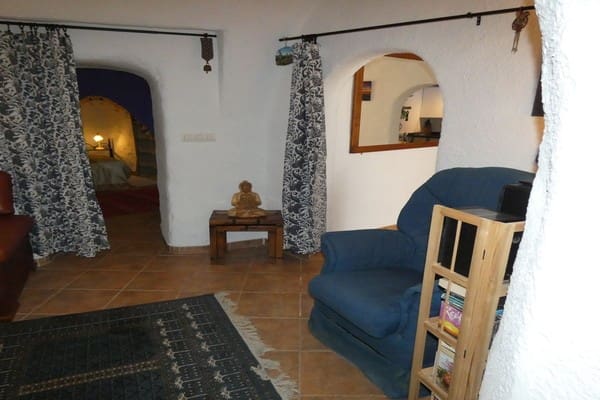 3 soverom Grottehus til salgs i Castillejar - € 89 950 (Ref: 8369534)