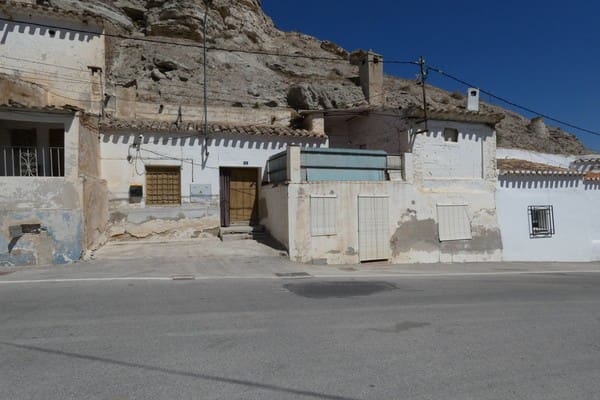 5 soveværelse Hulehus til salg i Galera - € 39.950 (Ref: 8369541)