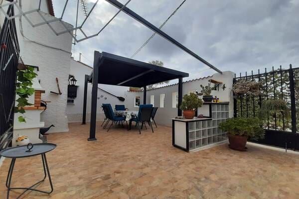 3 chambre Maison Troglodyte à vendre à Cuevas del Campo avec garage - 146 900 € (Ref: 8369558)