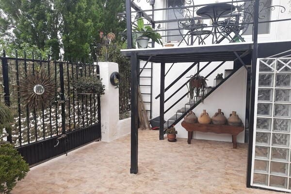 3 bedroom Cave House for sale in Cuevas del Campo with garage - € 146,900 (Ref: 8369558)