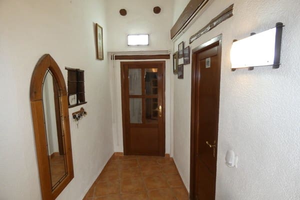 3 bedroom Cave House for sale in Galera - € 119,500 (Ref: 8369564)
