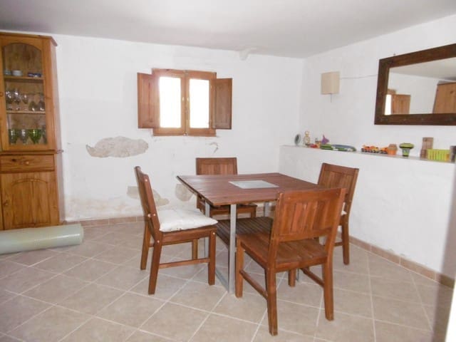 3 sypialnia Dom blizniak na sprzedaż w El Hijate, Alcóntar z basenem - 99 000 € (Ref: 8430788)