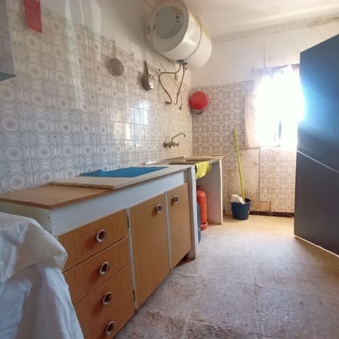 3 soveværelse Hulehus til salg i Hinojares - € 30.995 (Ref: 8492934)