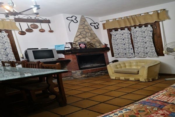 8 soverom Finca/Herregård til salgs i Castilléjar med svømmebasseng - € 399 950 (Ref: 8505278)