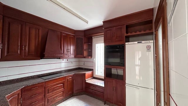 3 soverom Hus til salgs i Caniles - € 89 950 (Ref: 8523217)