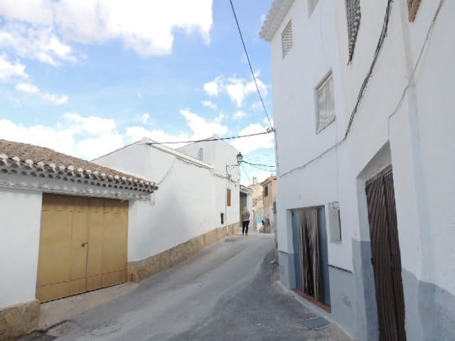 4 soverom Hus til salgs i Galera - € 45 000 (Ref: 8578964)