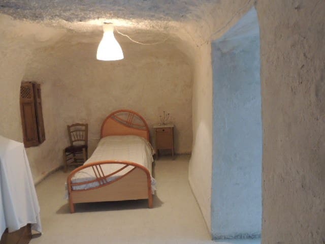 4 soverom Hus til salgs i Galera - € 45 000 (Ref: 8578964)