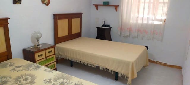 5 soverom Grottehus til salgs i Benamaurel - € 119 750 (Ref: 8598060)