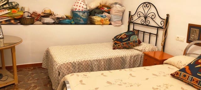 5 soverom Grottehus til salgs i Benamaurel - € 119 750 (Ref: 8598060)