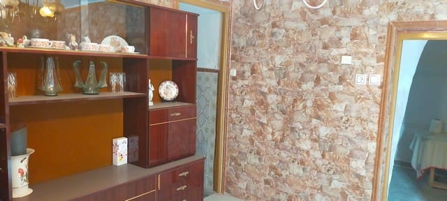 5 soverom Hus til salgs i Benamaurel - € 95 000 (Ref: 8598617)