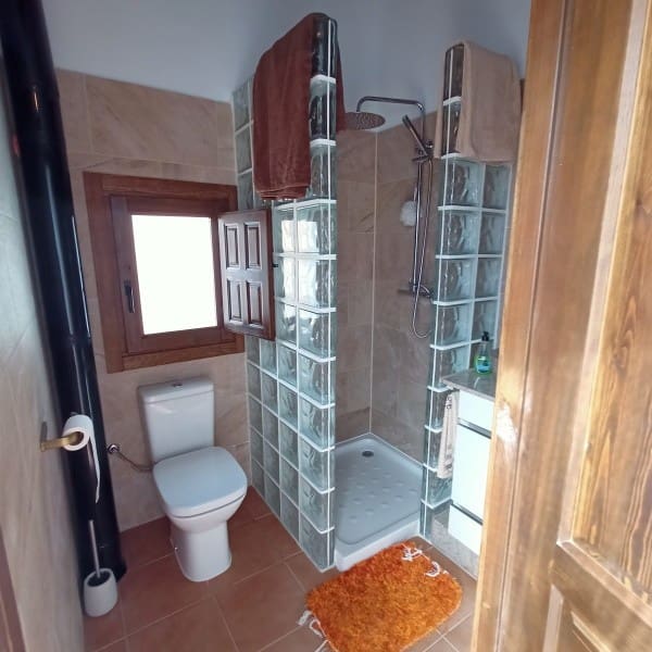 4 soveværelse Byhus til salg i Hinojares - € 99.950 (Ref: 8598802)