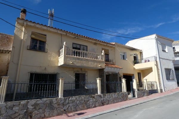 7 soveværelse Byhus til salg i Castillejar - € 75.000 (Ref: 8637710)