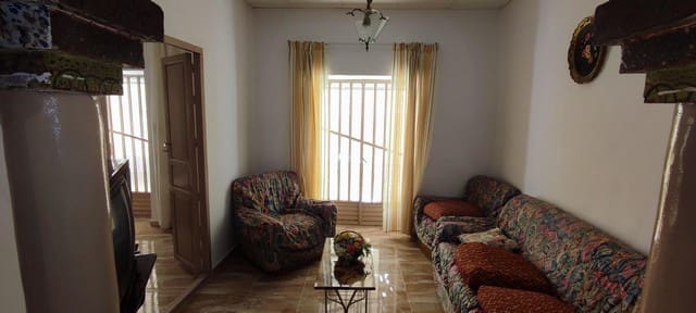 Hus till salu i Oria - 74 500 € (Ref: 8648606)