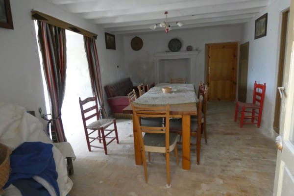 4 soveværelse Hulehus til salg i La Alqueria, Galera - € 105.000 (Ref: 8653495)