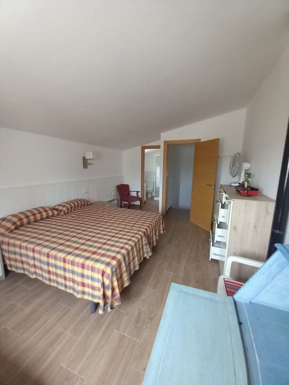 4 slaapkamer Huis te koop in Campo Camara - € 85.000 (Ref: 8653692)