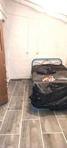 4 soveværelse Byhus til salg i Tijola - € 25.000 (Ref: 8669155)