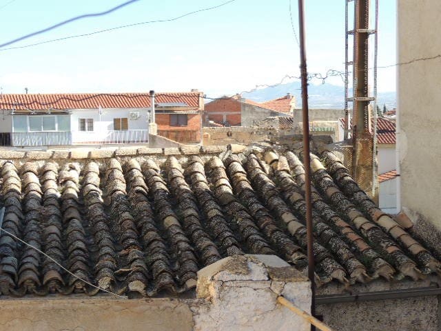 5 soveværelse Byhus til salg i Baza - € 29.950 (Ref: 8700835)