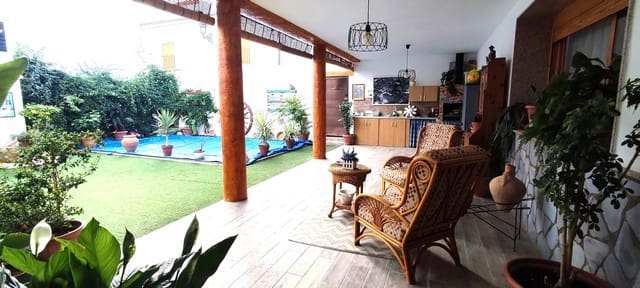 4 chambre Maison de Ville à vendre à Albanchez avec piscine - 180 000 € (Ref: 8701482)