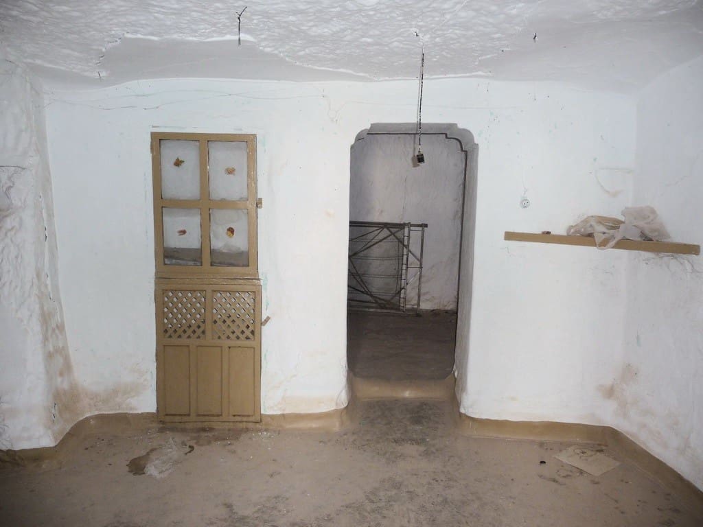 3 soveværelse Hulehus til salg i Freila - € 15.000 (Ref: 8701485)