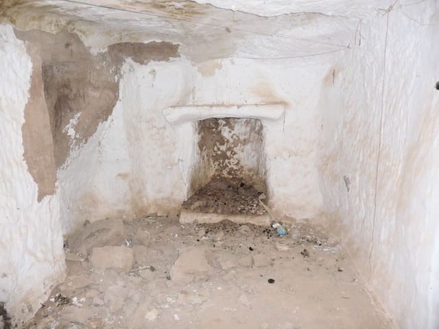 3 soveværelse Hulehus til salg i Freila - € 15.000 (Ref: 8701485)