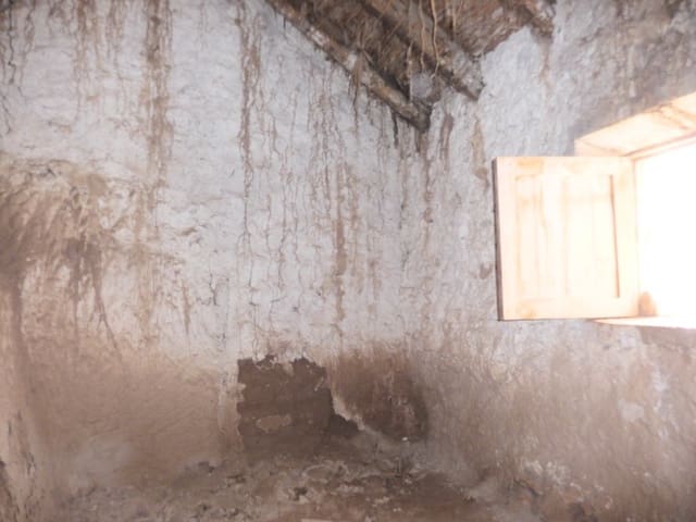 3 soveværelse Hulehus til salg i Freila - € 15.000 (Ref: 8701485)