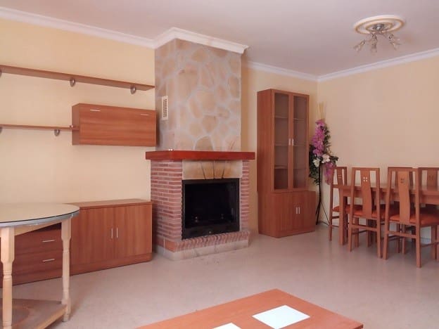 3 soveværelse Byhus til salg i Hinojares - € 59.950 (Ref: 8701524)