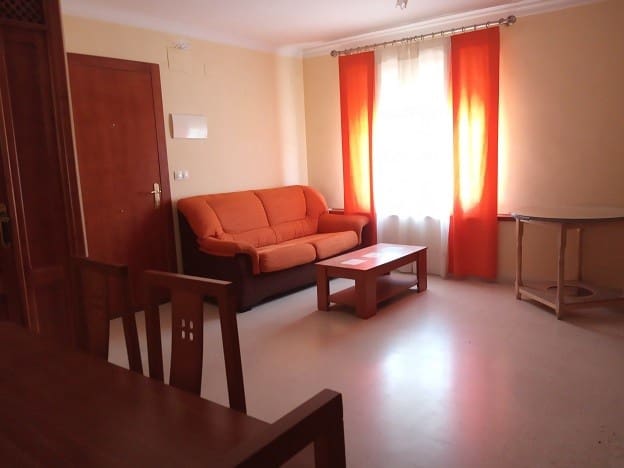 3 soveværelse Byhus til salg i Hinojares - € 59.950 (Ref: 8701524)