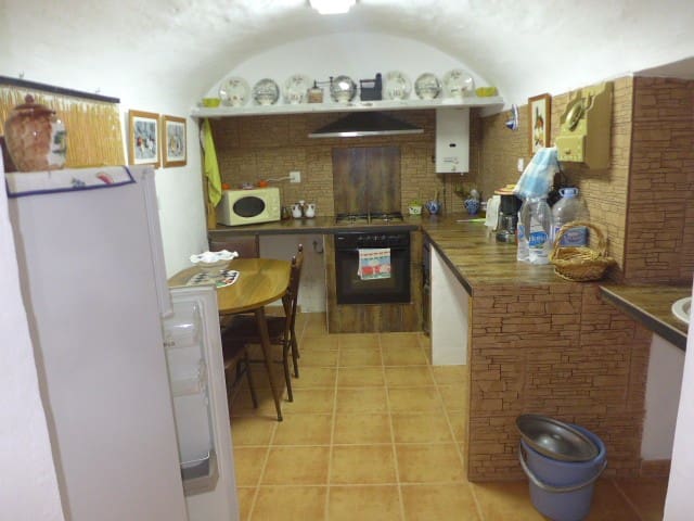 3 soveværelse Hulehus til salg i Cortes de Baza - € 54.000 (Ref: 8701647)