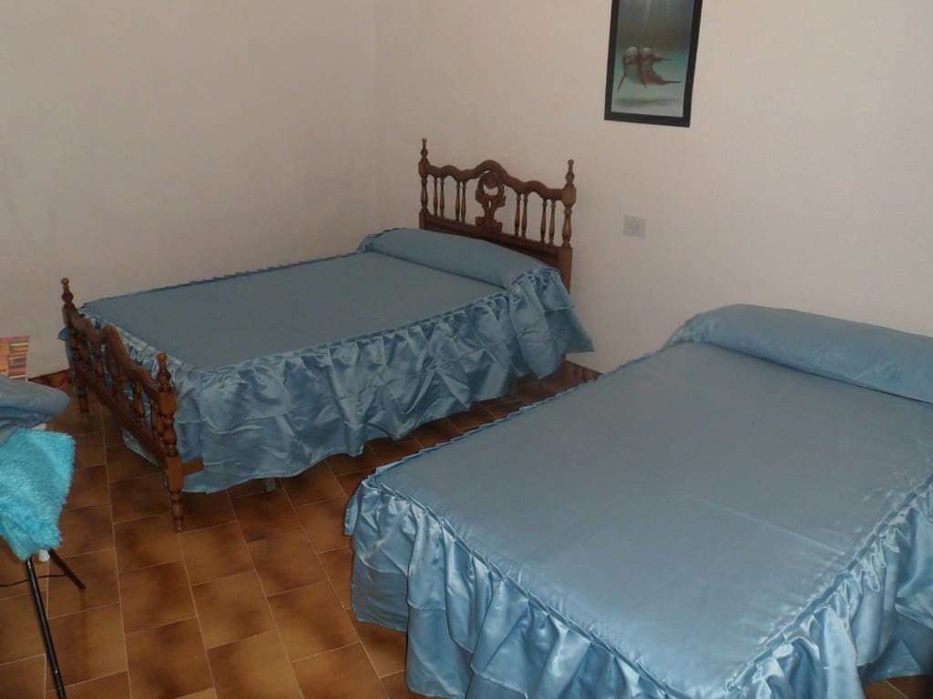 10 bedroom Cave House for sale in Freila - € 85,000 (Ref: 8793025)