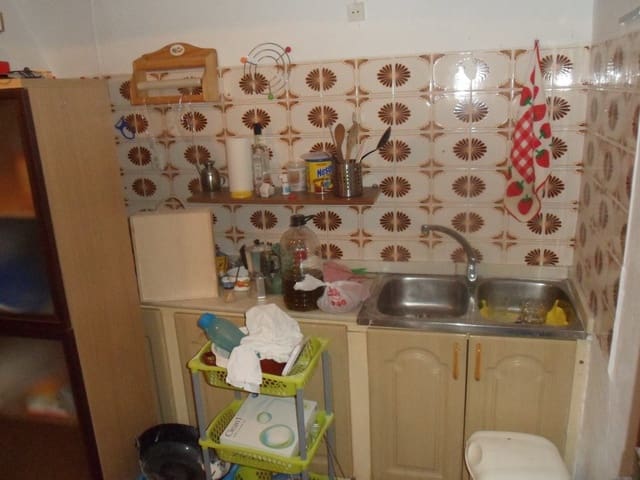 10 soveværelse Hulehus til salg i Freila - € 85.000 (Ref: 8793025)