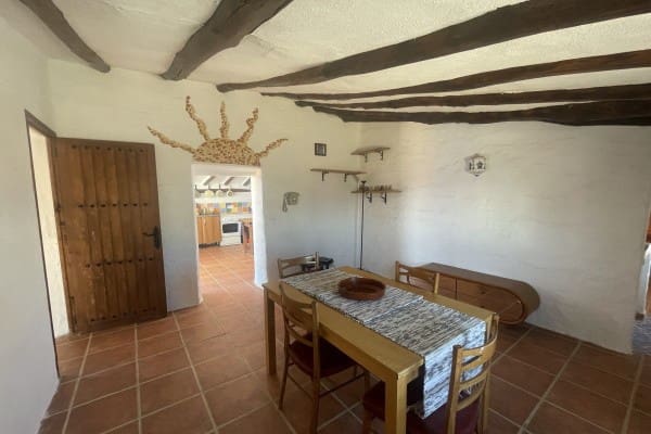 4 slaapkamer Finca/Landhuis te koop in Caniles - € 99.995 (Ref: 8815098)