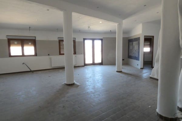 5 slaapkamer Grotwoning te koop in Galera - € 196.000 (Ref: 8824481)