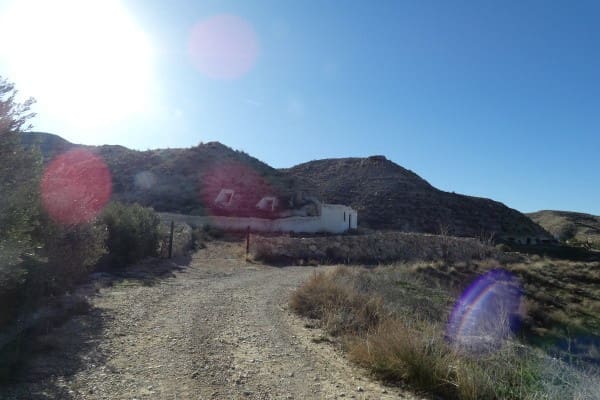 5 soverom Grottehus til salgs i Galera - € 196 000 (Ref: 8824481)