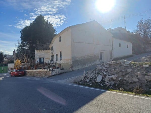 10 soveværelse Byhus til salg i Galera - € 75.000 (Ref: 8840093)