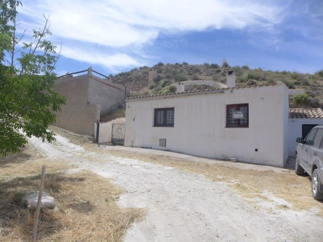 5 bedroom Cave House for sale in Galera - € 85,000 (Ref: 8861364)