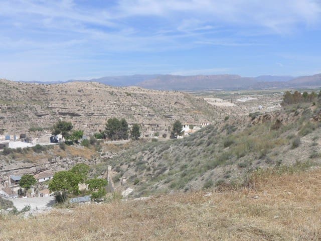 5 bedroom Cave House for sale in Galera - € 85,000 (Ref: 8861364)